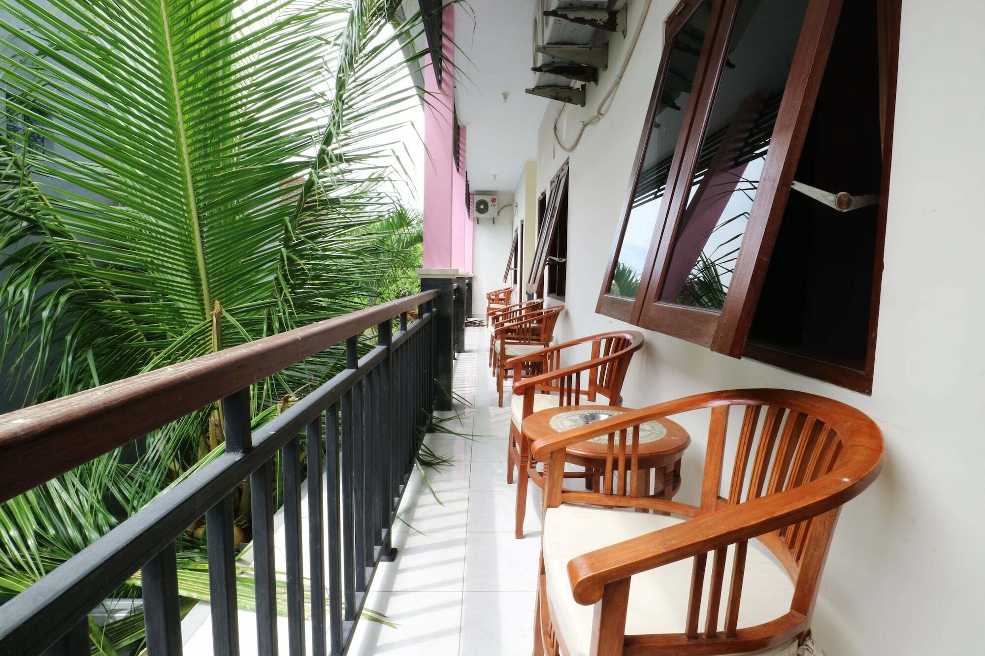 Anantaya Home Denpasar Экстерьер фото